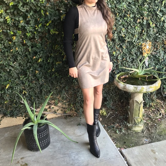 Faux suede dress - Picture 3 of 6